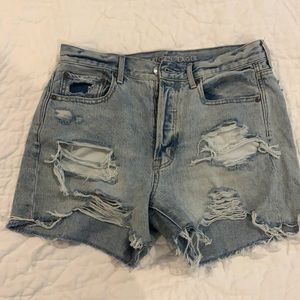 AE 90s Boyfriend Denim size 6 classic vintage